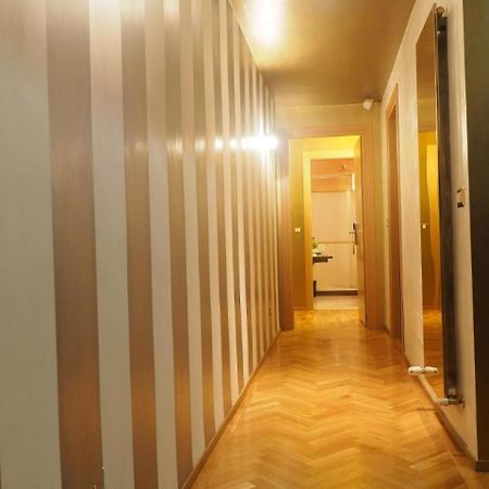 Aparthotel House Borgia Roma Esterno foto